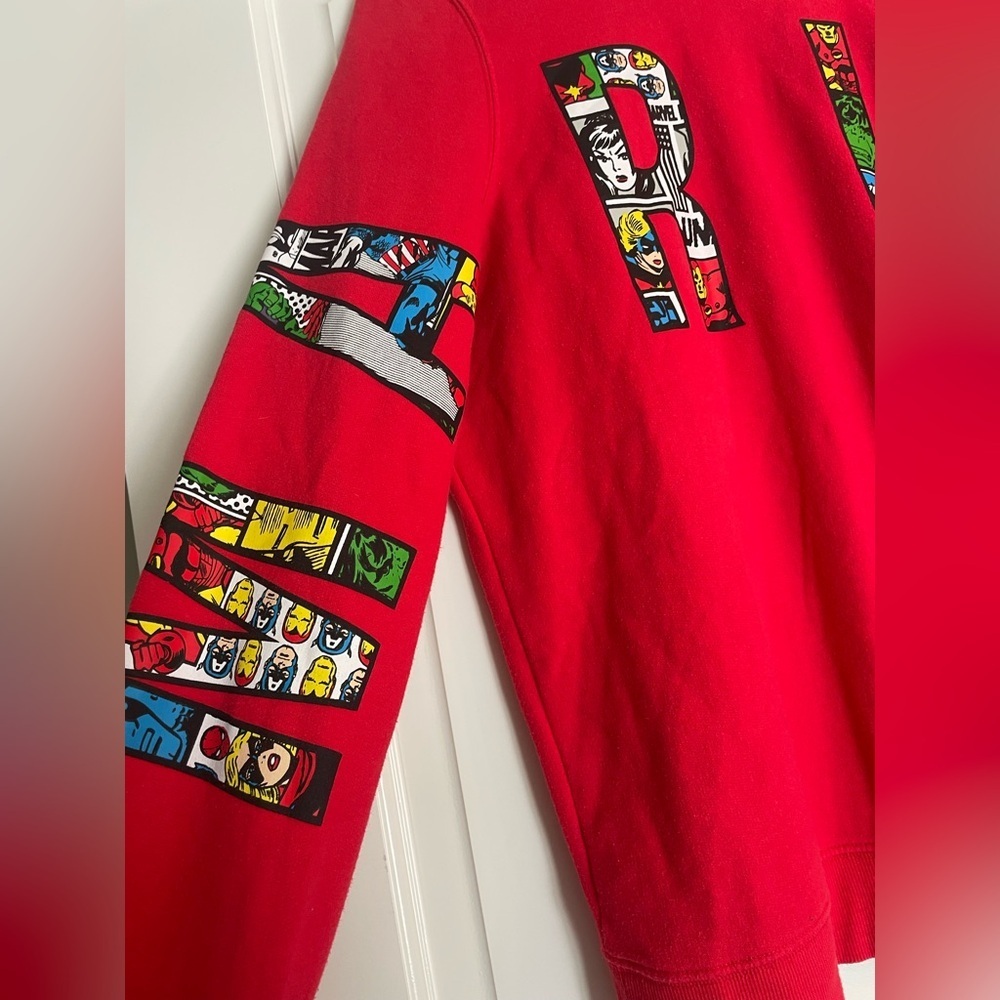 Rare Marvel Red Logo Crewneck Sweatshirt Unisex Size Medium - Picture 3 of 8